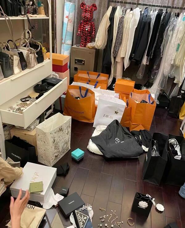 台州回收顶奢鞋服